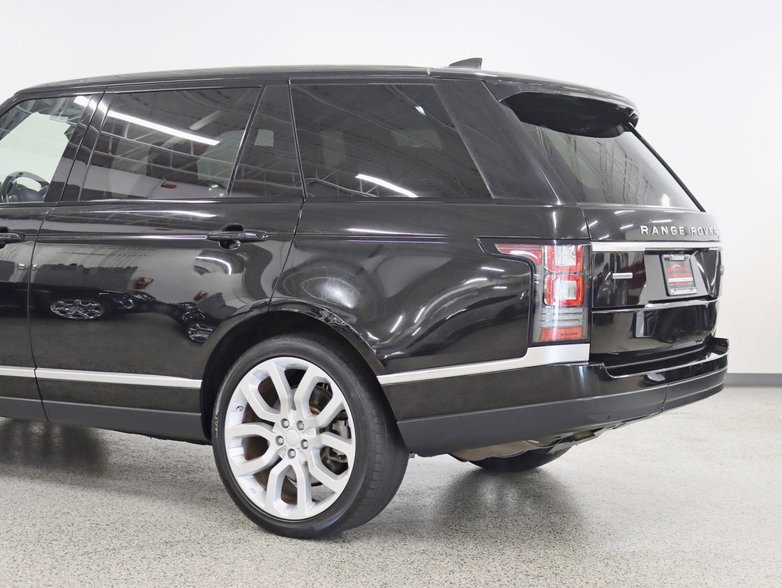 2017 Land Rover Range Rover LWB V8 1 Owner Pano Nav Back Up Camera Leather Carfax Certified Loaded