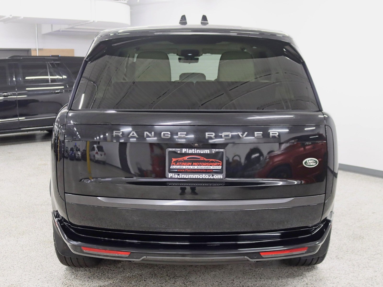 2023 Land Rover Range Rover Autobiography LWB 2 Owner 7 Passenger Rear Entertainment Power Boards Fully Loaded