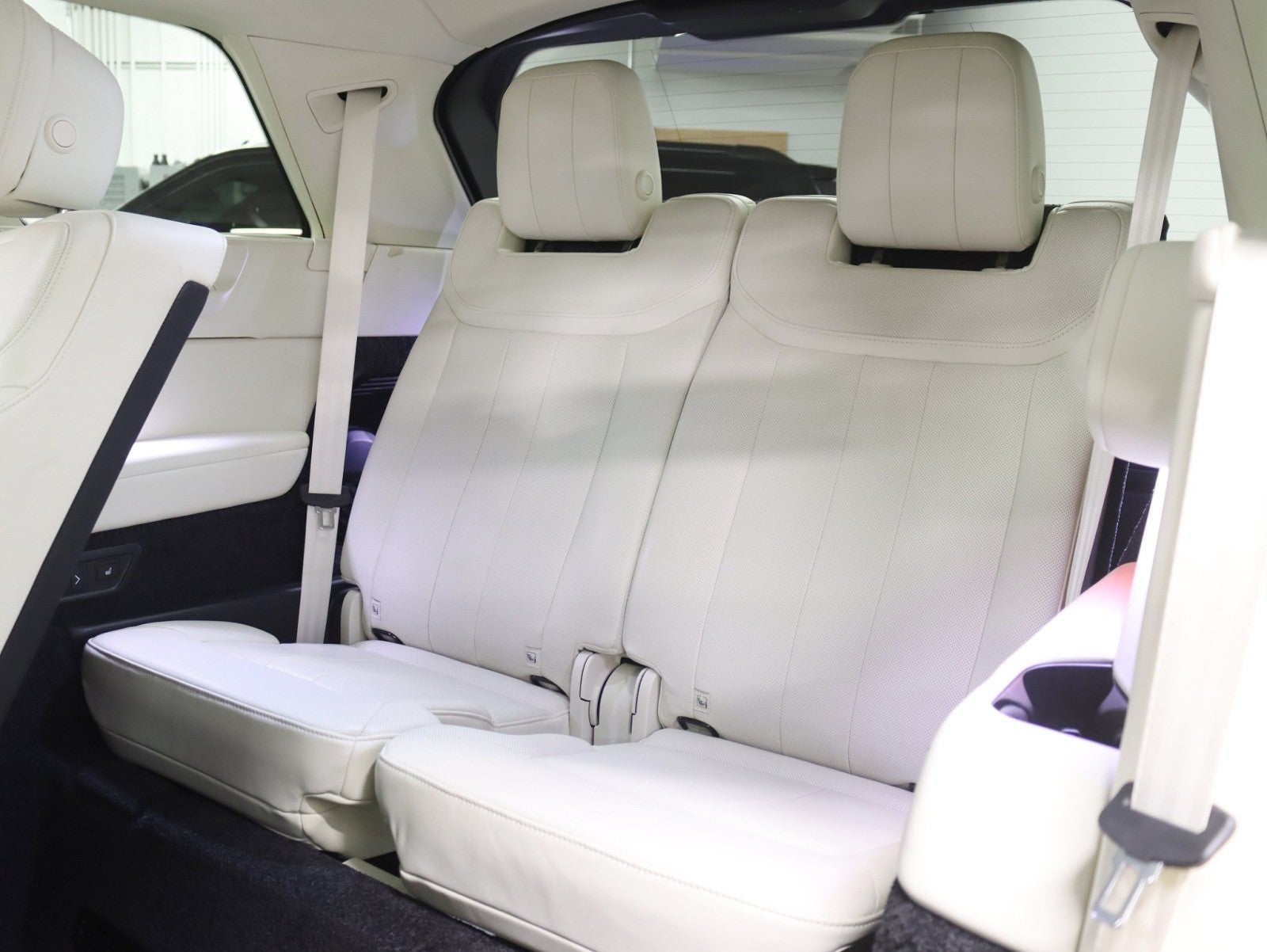 2023 Land Rover Range Rover Autobiography LWB 2 Owner 7 Passenger Rear Entertainment Power Boards Fully Loaded