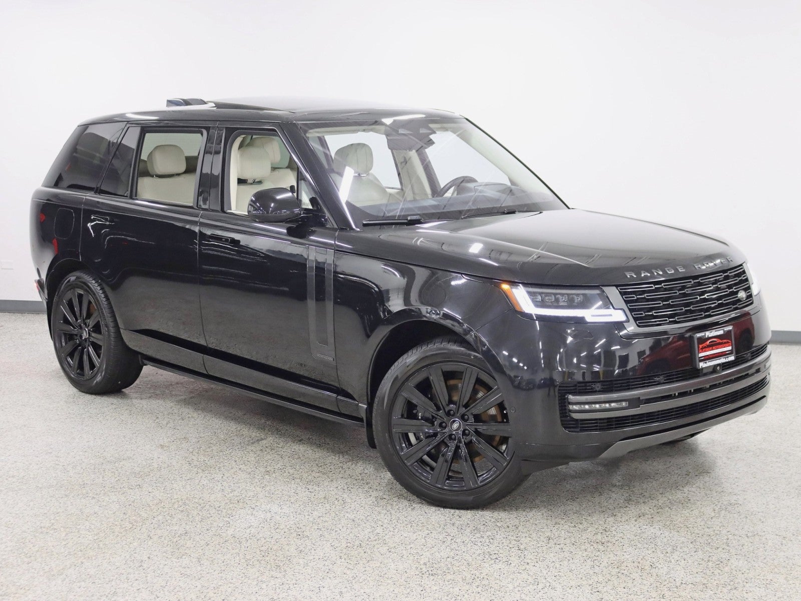 2023 Land Rover Range Rover Autobiography LWB 2 Owner 7 Passenger Rear Entertainment Power Boards Fully Loaded