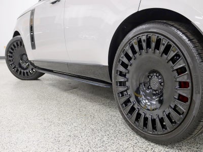 2025 Land Rover Range Rover SV Power boards 24in Avorza Monoblock Wheels MSRP Over $228k Fully