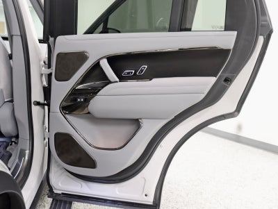 2025 Land Rover Range Rover SV Power boards 24in Avorza Monoblock Wheels MSRP Over $228k Fully