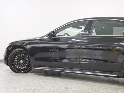 2022 Mercedes-Benz S 580 4MATIC® 3D Tech Pkg AMG® Sport 21in V Spoke Wheels Pano Nav Back Up Camera Loaded