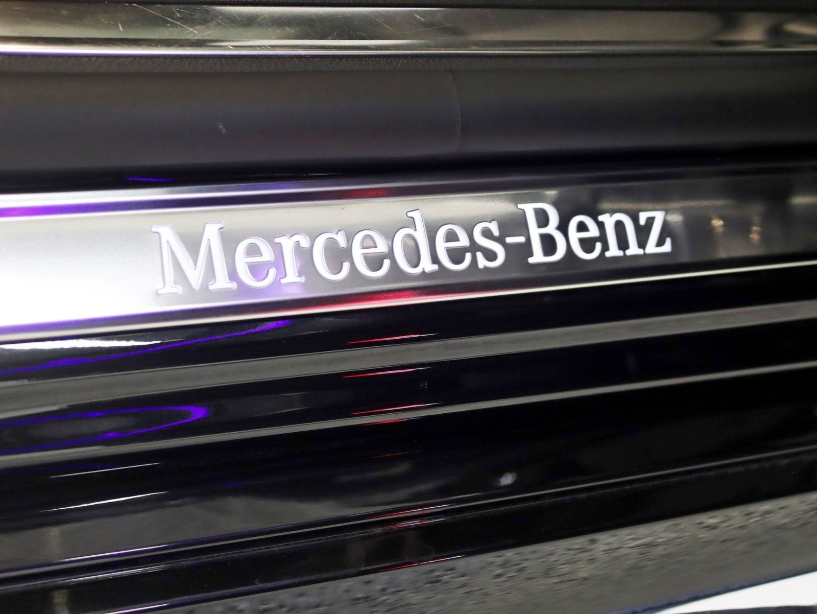 2022 Mercedes-Benz S 580 4MATIC® 3D Tech Pkg AMG® Sport 21in V Spoke Wheels Pano Nav Back Up Camera Loaded