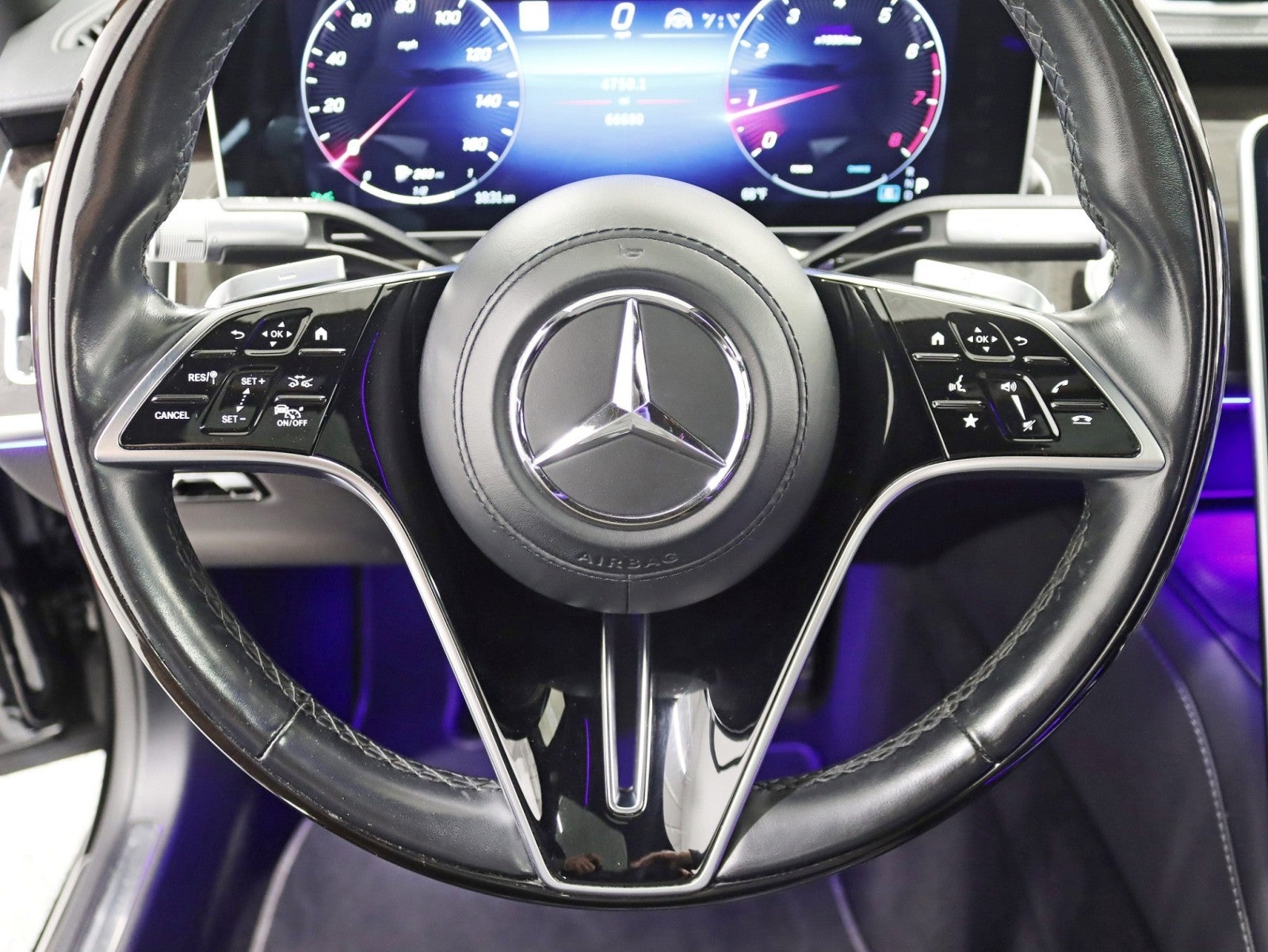 2022 Mercedes-Benz S 580 4MATIC® 3D Tech Pkg AMG® Sport 21in V Spoke Wheels Pano Nav Back Up Camera Loaded