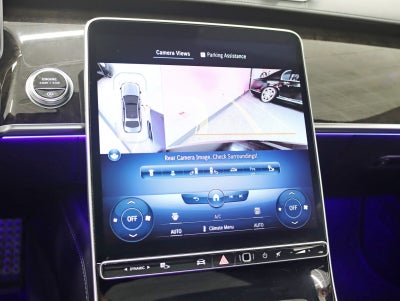 2022 Mercedes-Benz S 580 4MATIC® 3D Tech Pkg AMG® Sport 21in V Spoke Wheels Pano Nav Back Up Camera Loaded