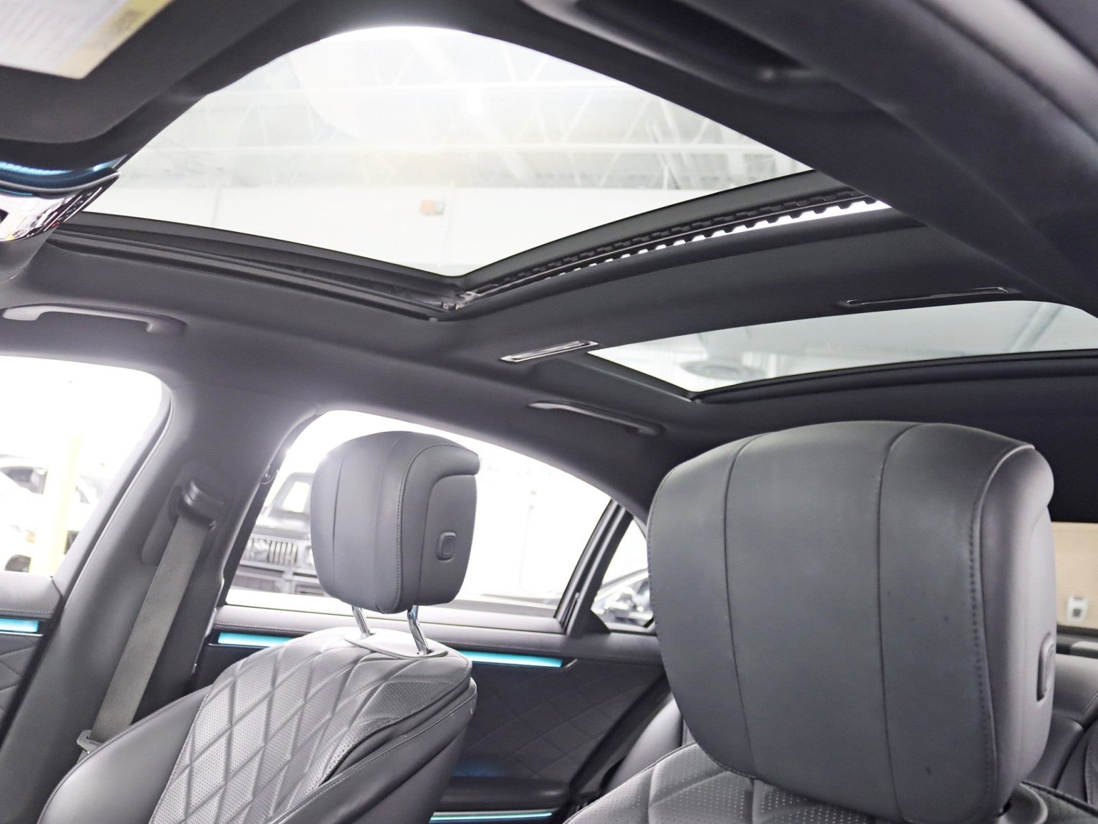 2021 Mercedes-Benz S580 4MATIC® 1 Owner AMG® Line Night Pkg Rear Axle Steering 21in AMG® V Wheels Loaded