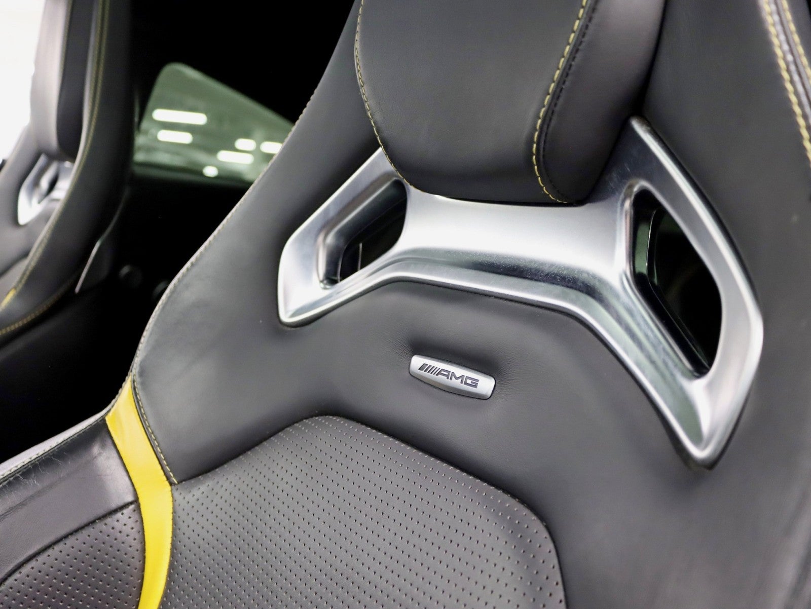 2020 Mercedes-Benz AMG® C 63 S 2 Owner AMG® Performance Seats