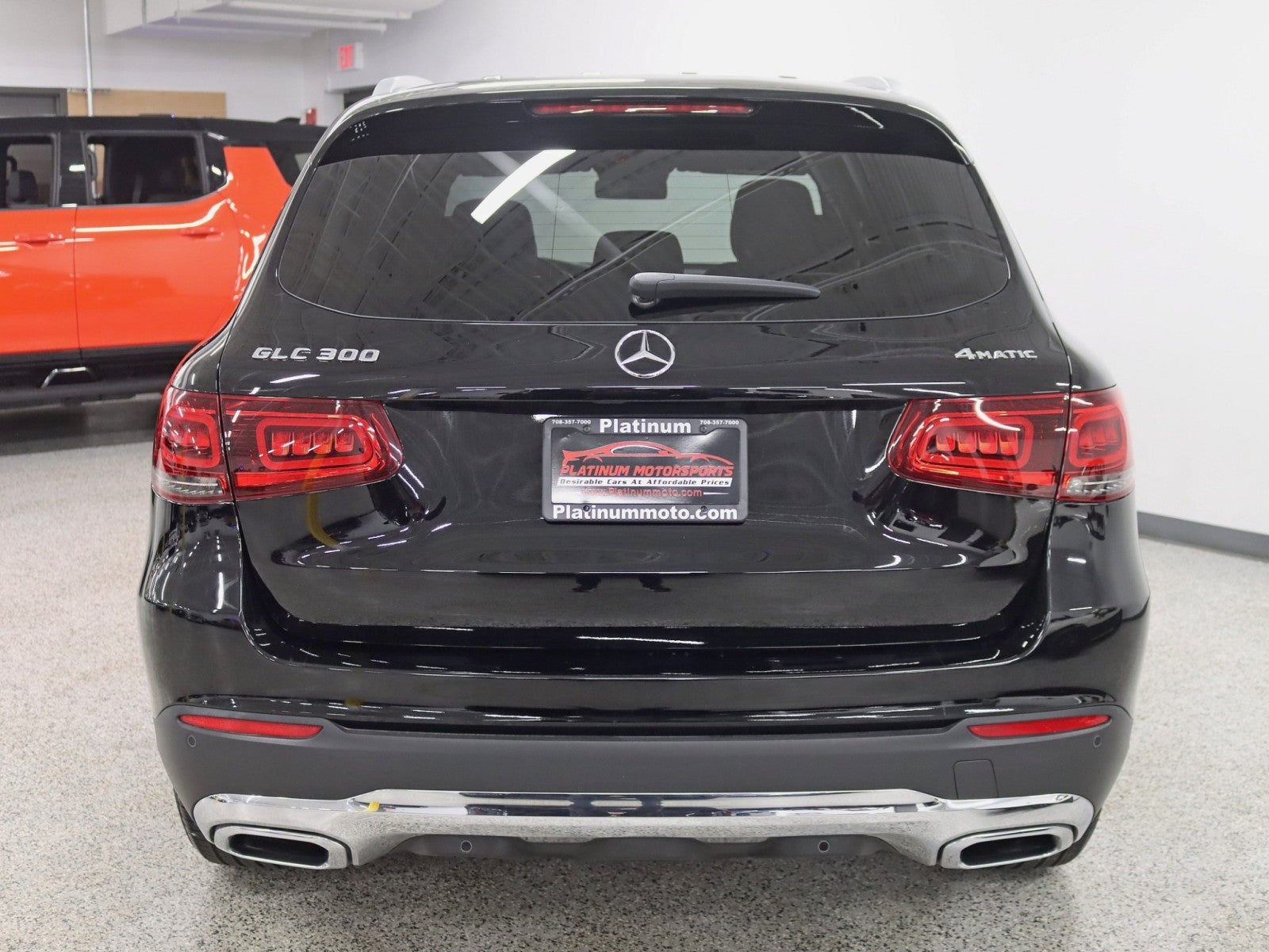 2022 Mercedes-Benz GLC 300 4MATIC® 2 Owner Pano Nav back Up Camera 12.3in Cluster Loaded