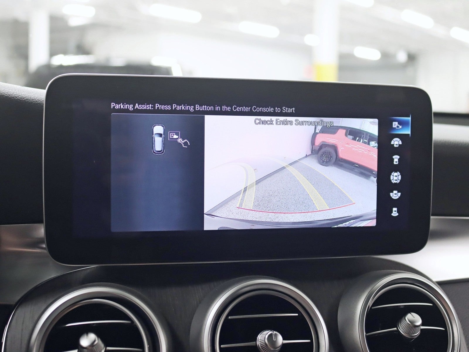 2022 Mercedes-Benz GLC 300 4MATIC® 2 Owner Pano Nav back Up Camera 12.3in Cluster Loaded
