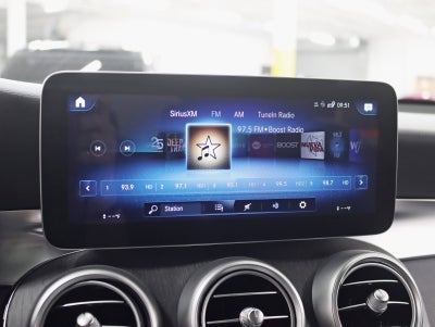 2022 Mercedes-Benz GLC 300 4MATIC® 2 Owner Pano Nav back Up Camera 12.3in Cluster Loaded