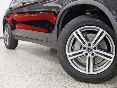 2022 Mercedes-Benz GLC 300 4MATIC® 2 Owner Pano Nav back Up Camera 12.3in Cluster Loaded