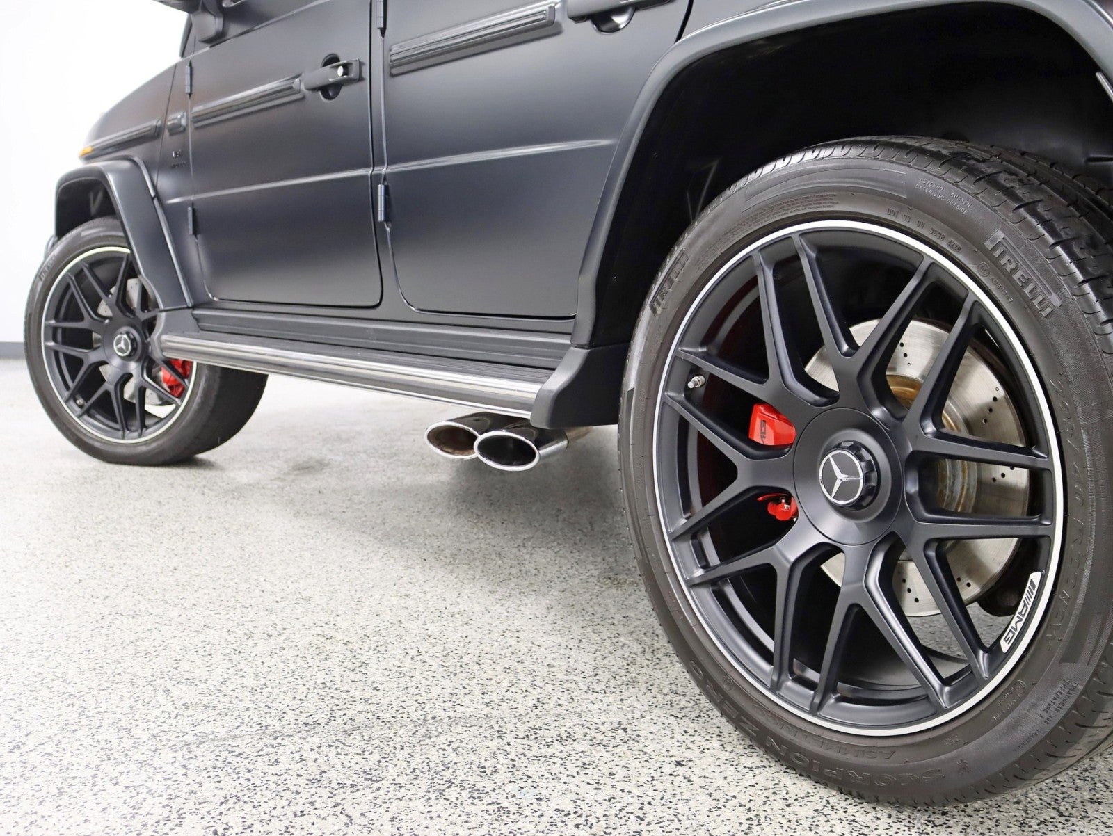 2021 Mercedes-Benz AMG® G 63 2 Owner Manufaktur Interior Plus AMG® Night Pkg AMG® Carbon Loaded