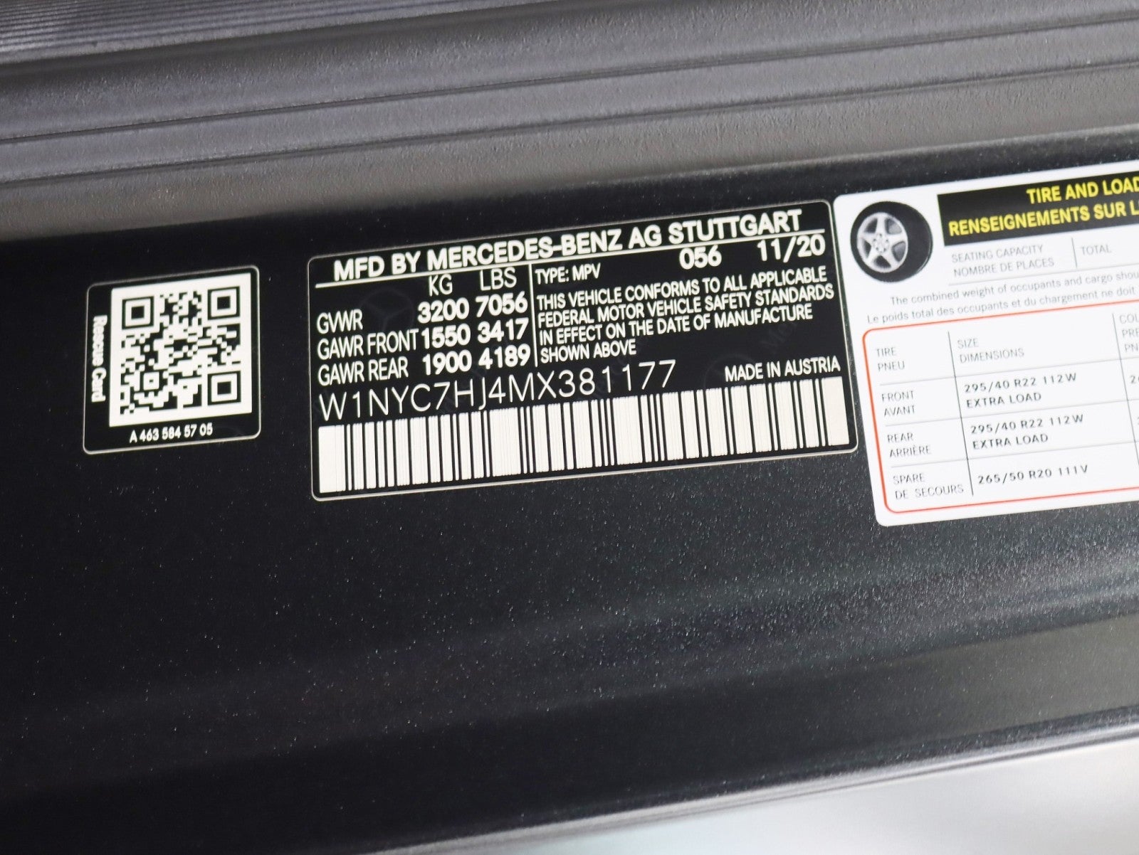 2021 Mercedes-Benz AMG® G 63 2 Owner Manufaktur Interior Plus AMG® Night Pkg AMG® Carbon Loaded