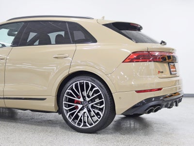 2025 Audi SQ8 Premium Plus 1 Owner 23in Wheel Pkg S Sport Pkg Executive Pkg Black optic Pkg Huge MSRP Over $113k