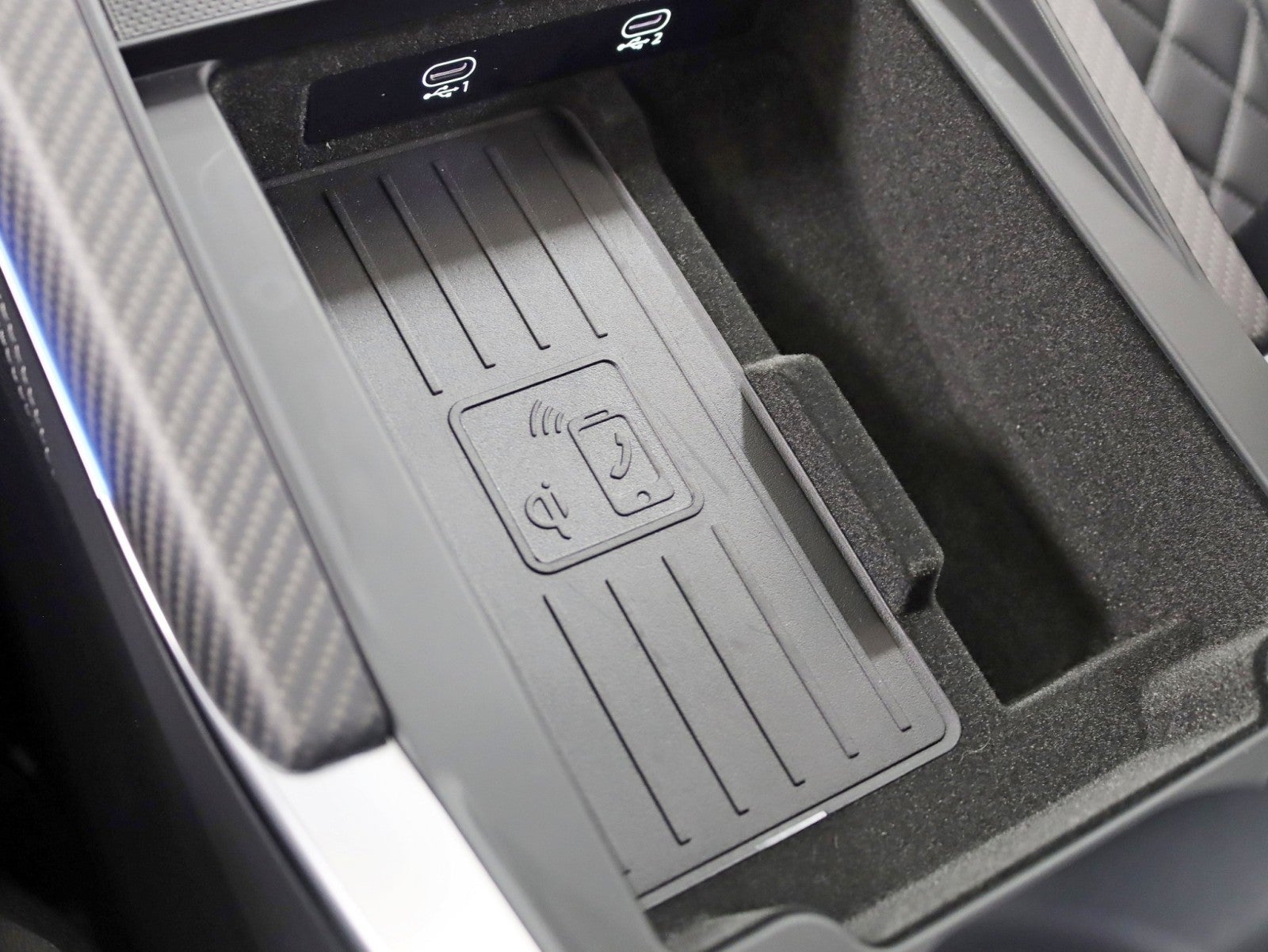 2025 Audi SQ8 Premium Plus 1 Owner 23in Wheel Pkg S Sport Pkg Executive Pkg Black optic Pkg Huge MSRP Over $113k