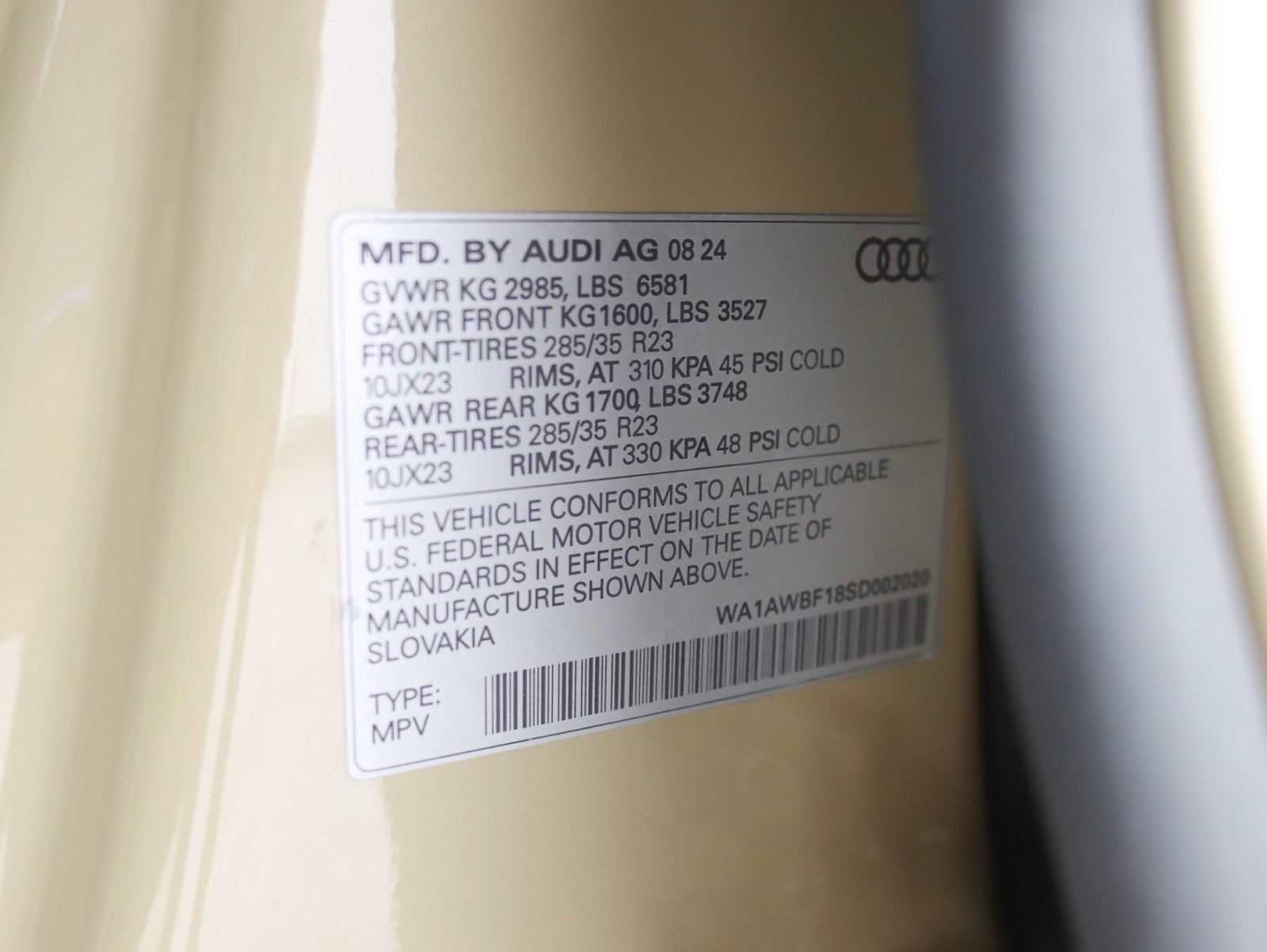 2025 Audi SQ8 Premium Plus 1 Owner 23in Wheel Pkg S Sport Pkg Executive Pkg Black optic Pkg Huge MSRP Over $113k