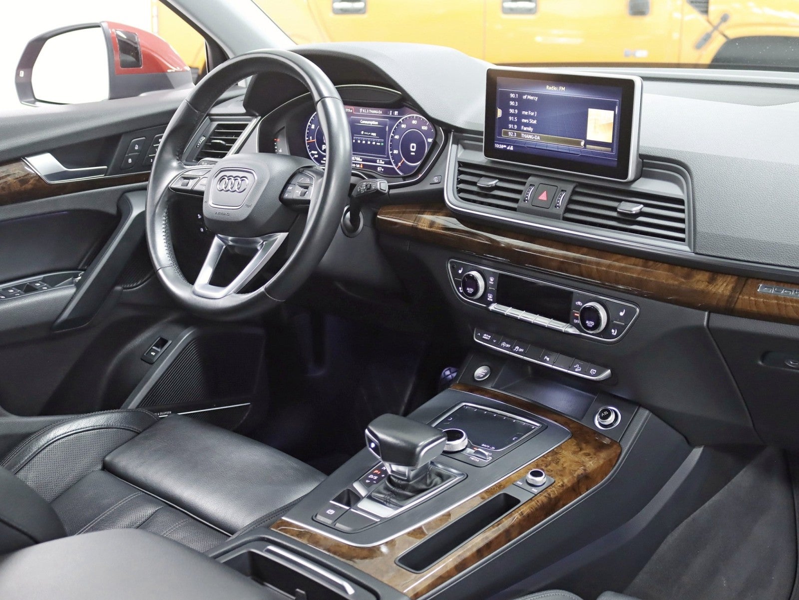 2018 Audi Q5 Premium Plus Nav Back up Camera Pano Leather Bang And Olufsen Sound Loaded