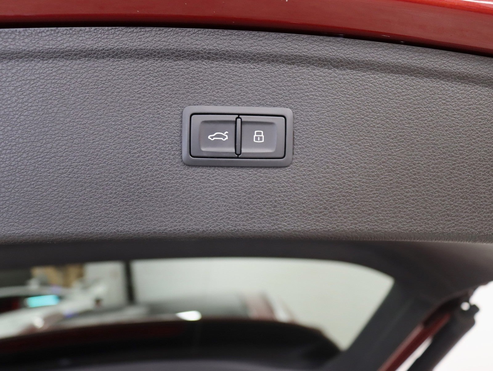 2018 Audi Q5 Premium Plus Nav Back up Camera Pano Leather Bang And Olufsen Sound Loaded