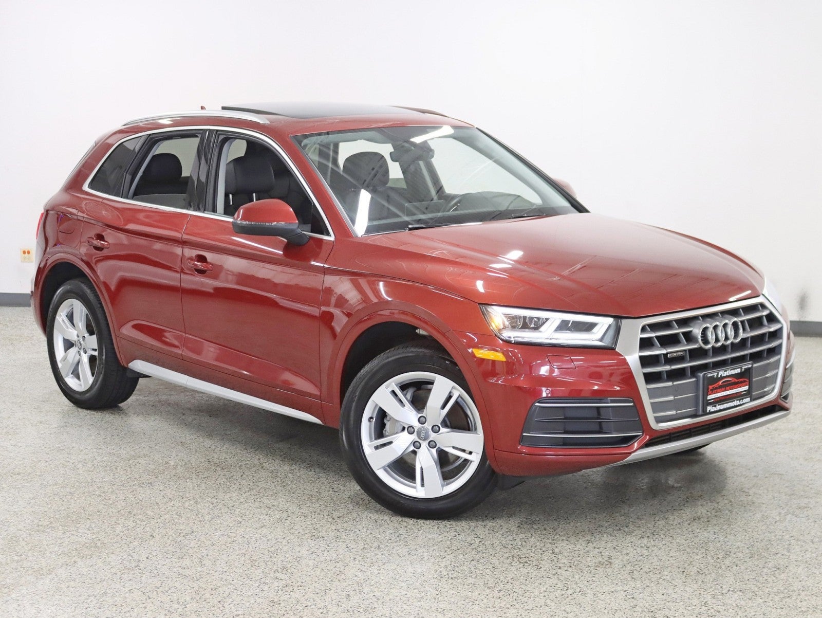 2018 Audi Q5 Premium Plus Nav Back up Camera Pano Leather Bang And Olufsen Sound Loaded