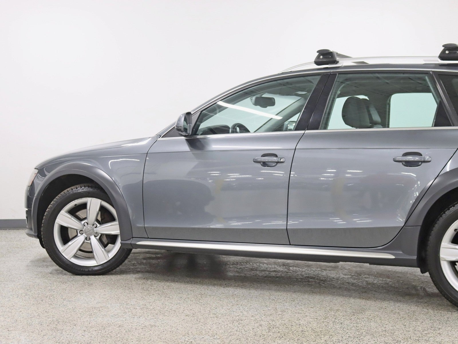 2013 Audi allroad Premium Plus AWD Navi Rear Camera Pano Roof Keyless Go Xenons