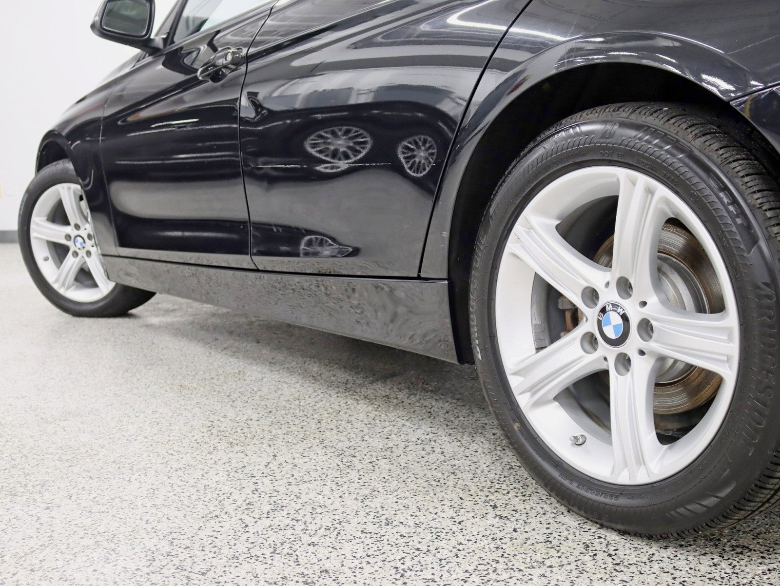 2015 BMW 328i xDrive 2 Owner Tech Pkg Premium Pkg Driver Assist Cold Weather Pkg Loaded