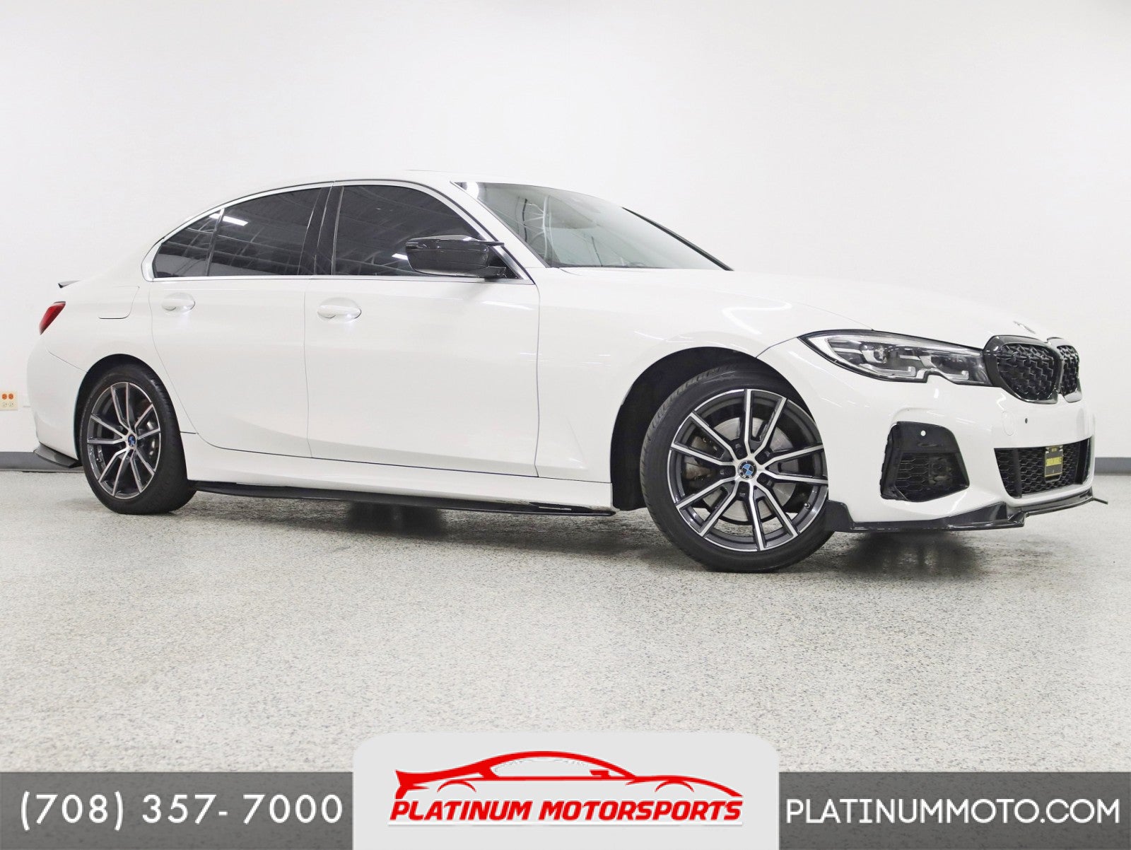 2019 BMW 3 Series 330i Sedan's photo