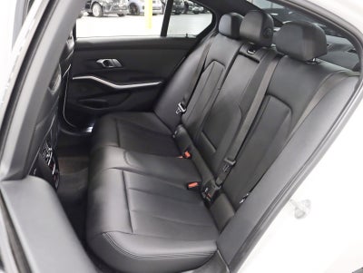 2020 BMW M340i xDrive Premium Pkg Driving Assist Pkg Nav back Up Camera Roof Loaded
