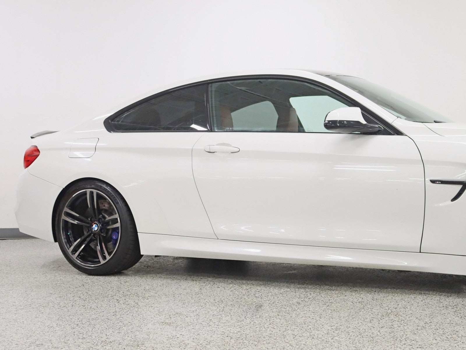 2016 BMW M4 Coupe M Carbon Roof