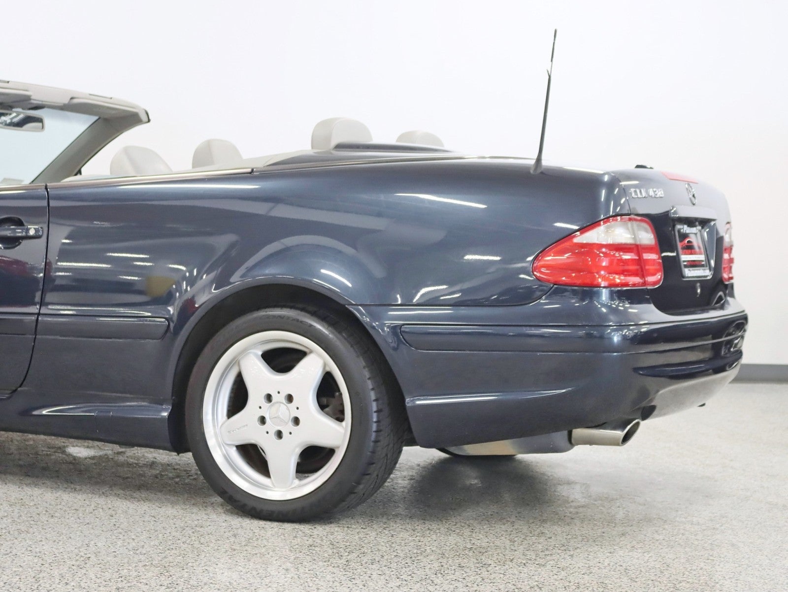 2001 Mercedes-Benz CLK 430 Convertible Base