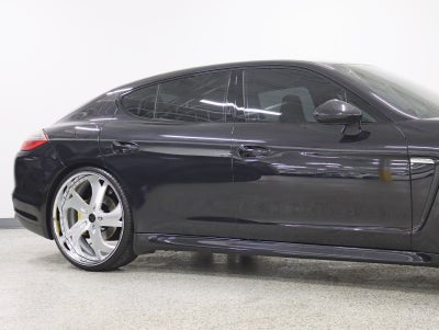 2011 Porsche Panamera S 24in Vellano's Big Screen Custom Stereo Fully Loaded