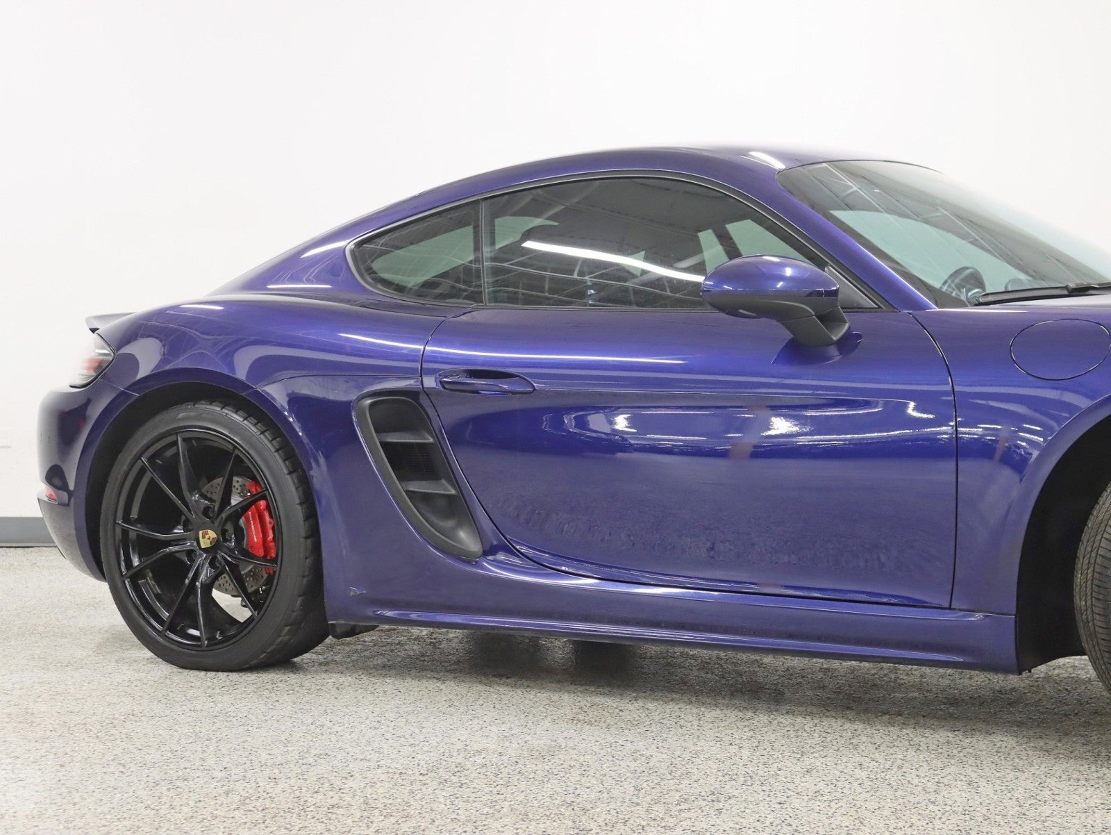 2022 Porsche 718 Cayman S 1 Owner PDK Premium Pkg Sport Chrono Pkg Sport Seats Loaded
