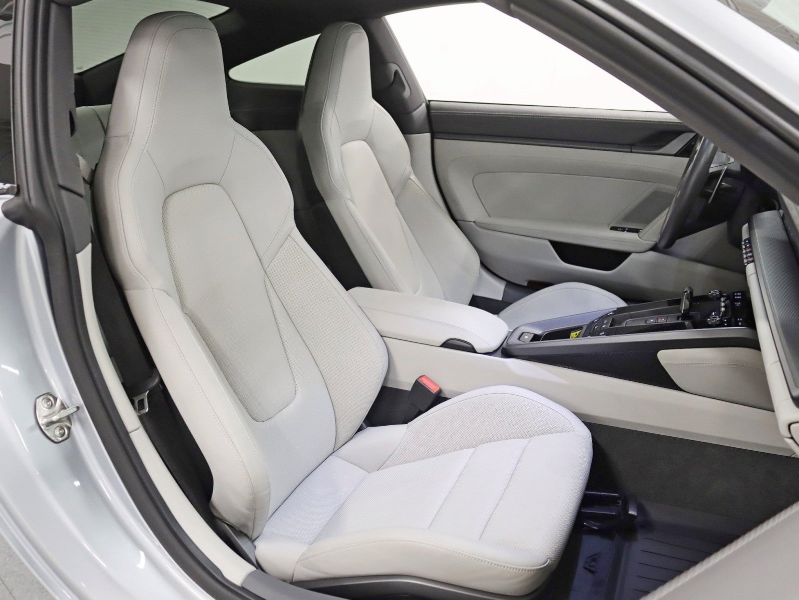 2020 Porsche 911 Carrera 4S 2 Owner Only 4k Miles Roof Rear Axle Steering Carfax Certified Loaded