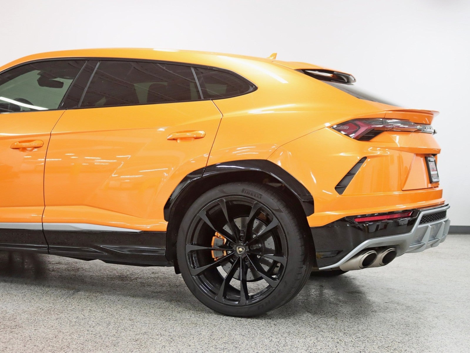 2021 Lamborghini Urus Pearl Capsule Pearl Capsule