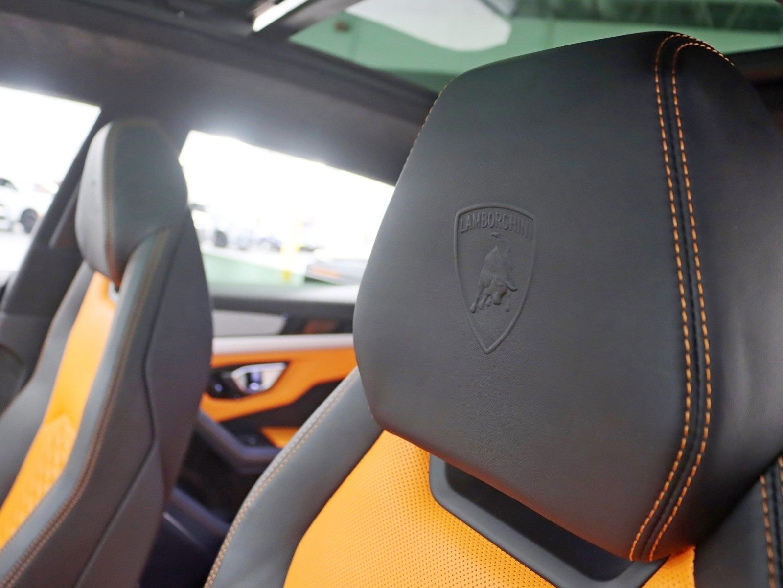 2021 Lamborghini Urus Pearl Capsule Pearl Capsule