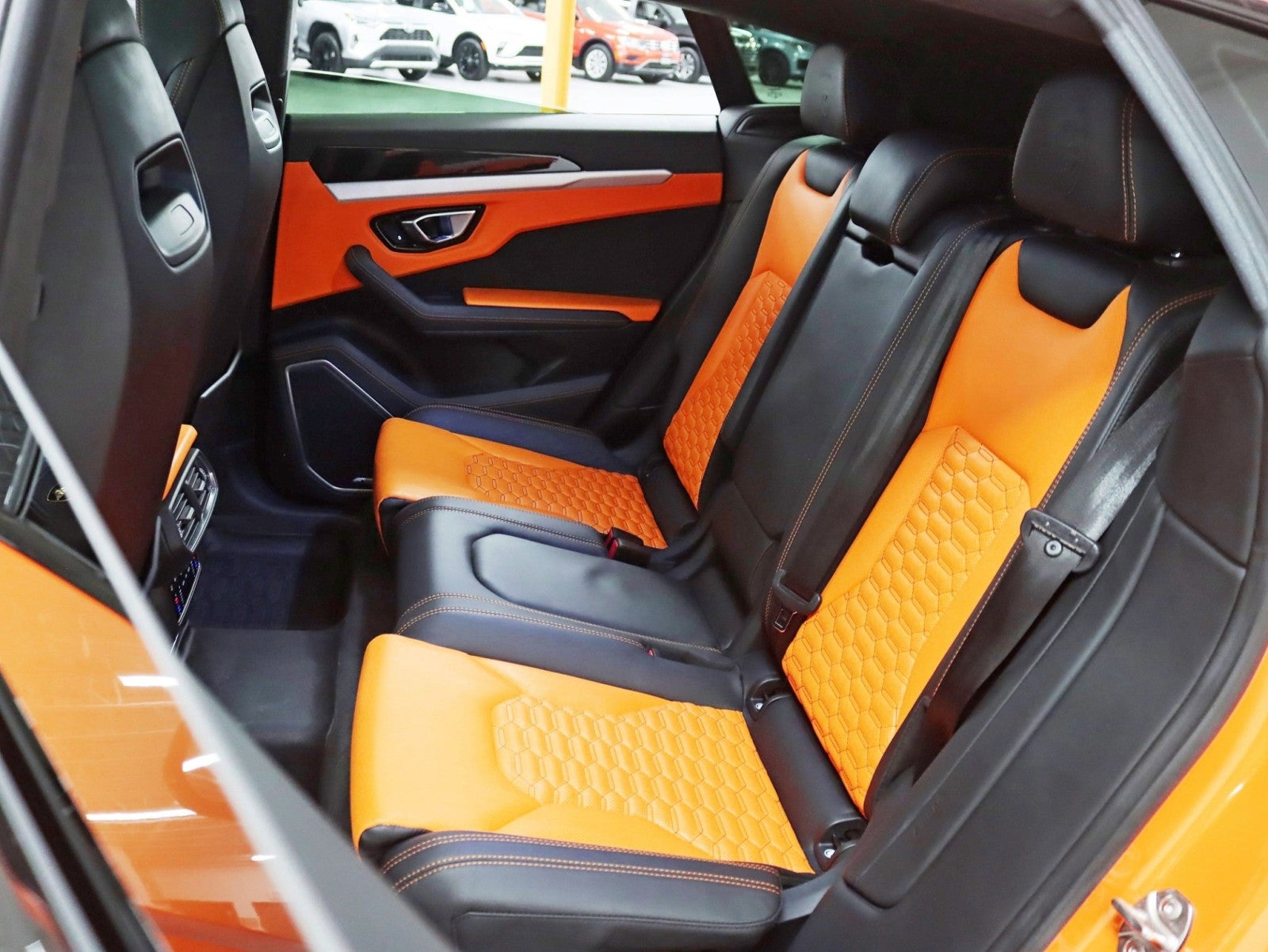 2021 Lamborghini Urus Pearl Capsule Pearl Capsule