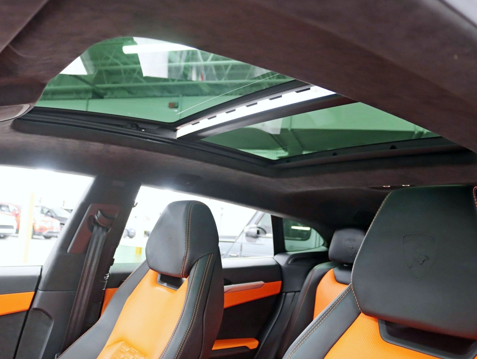 2021 Lamborghini Urus Pearl Capsule Pearl Capsule