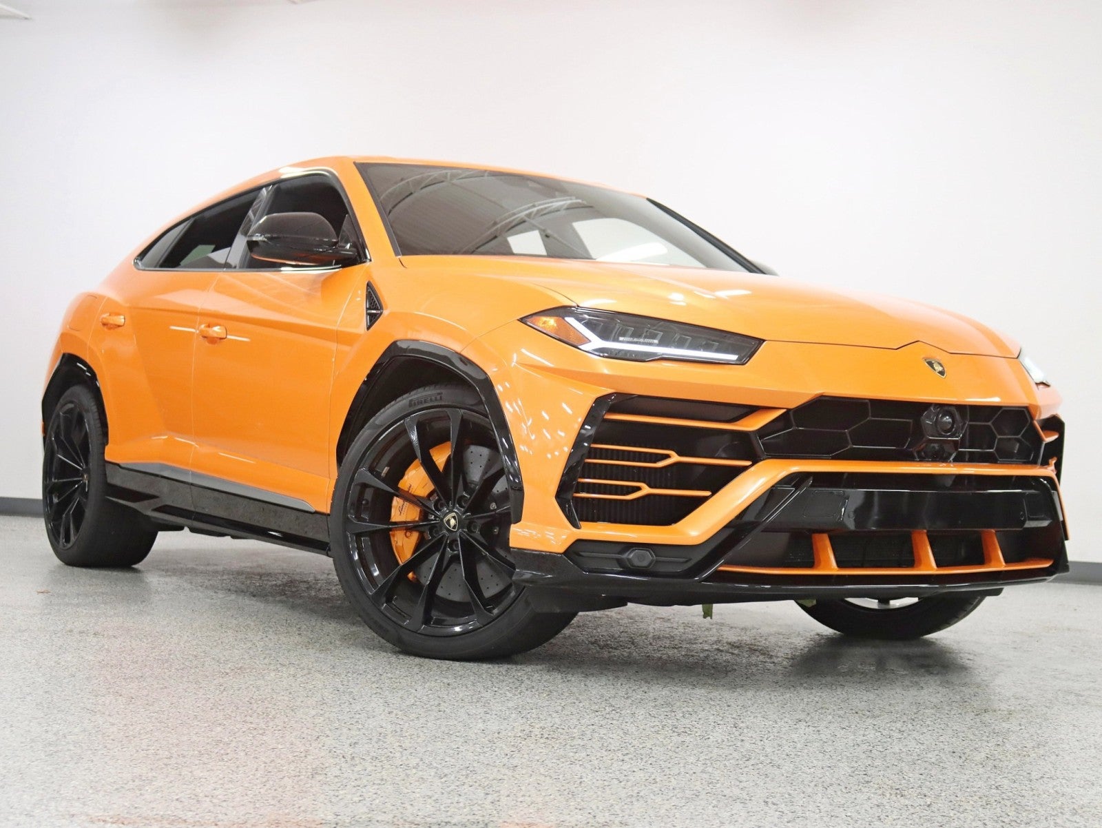 2021 Lamborghini Urus Pearl Capsule Pearl Capsule