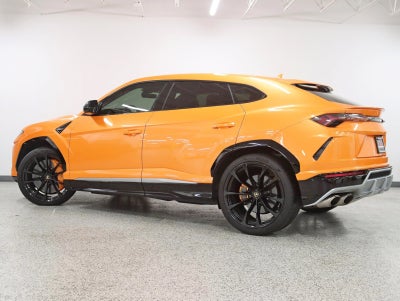2021 Lamborghini Urus Pearl Capsule Pearl Capsule