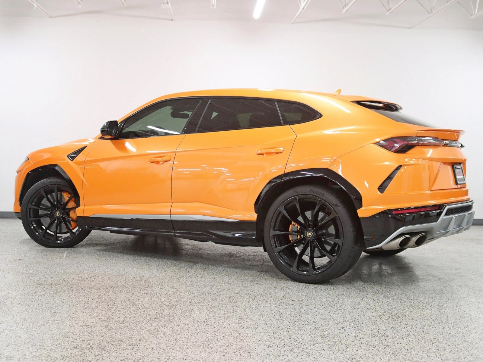 2021 Lamborghini Urus Pearl Capsule Pearl Capsule