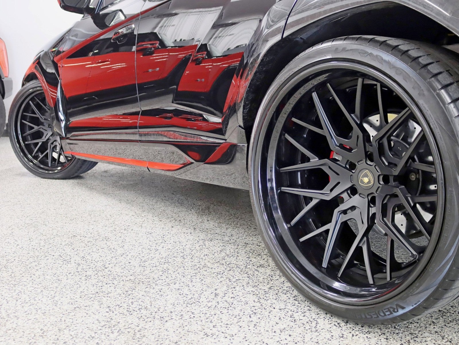 2022 Lamborghini Urus 1016 Carbon Widebody 24in Velos Wheels Rear TV's Custom Stereo Fully Loaded