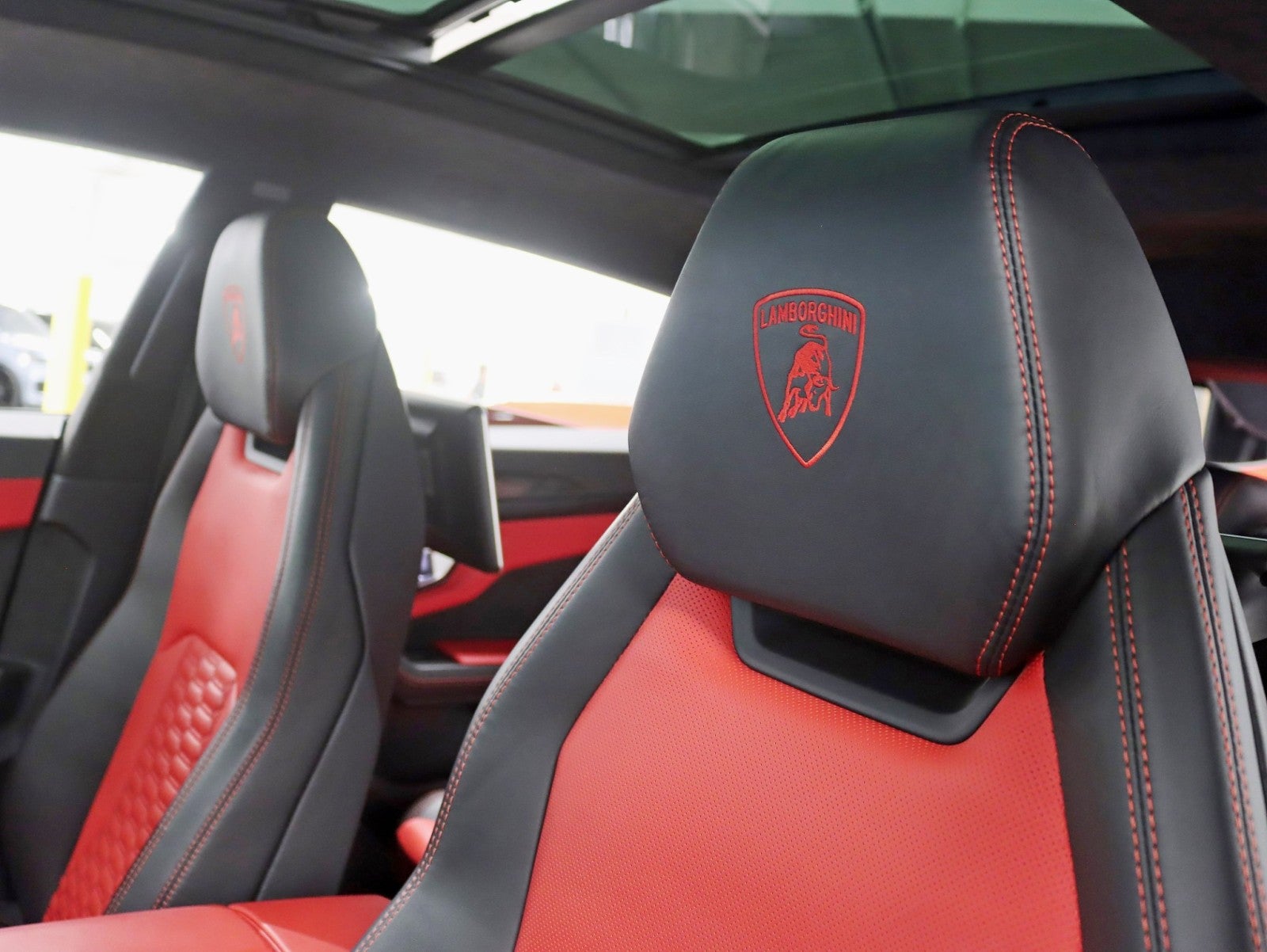 2022 Lamborghini Urus 1016 Carbon Widebody 24in Velos Wheels Rear TV's Custom Stereo Fully Loaded