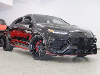 2022 Lamborghini Urus 1016 Carbon Widebody 24in Velos Wheels Rear TV's Custom Stereo Fully Loaded