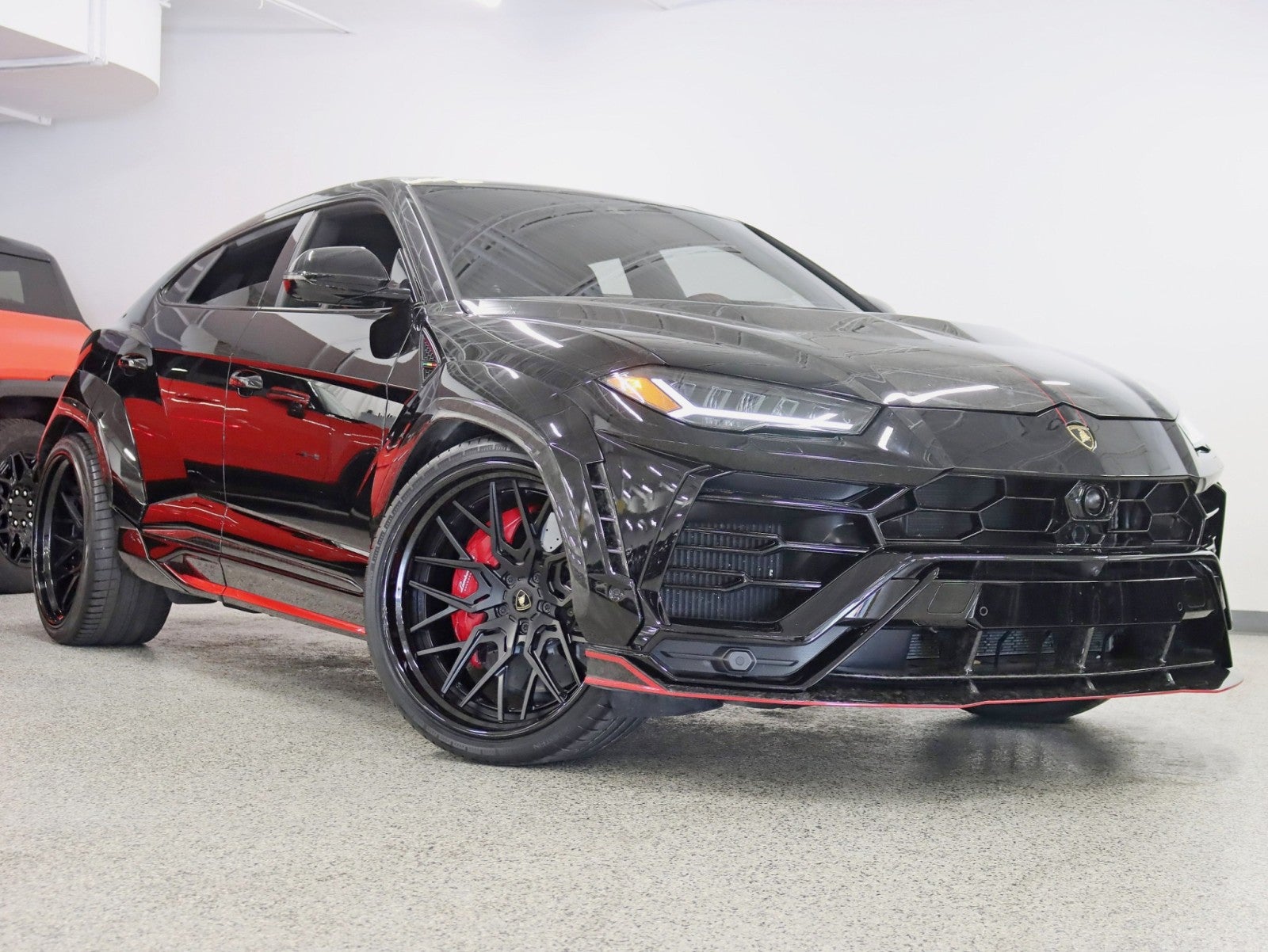 2022 Lamborghini Urus 1016 Carbon Widebody 24in Velos Wheels Rear TV's Custom Stereo Fully Loaded