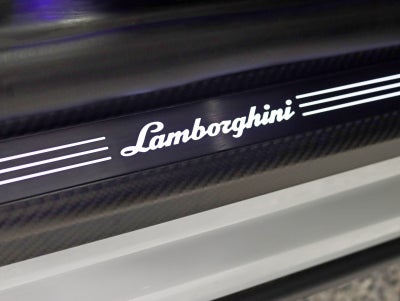 2023 Lamborghini Urus Full PPF/Performante Carbon Interior/Exterior Pkg Rear TV's Night Vision 4-Place Seat B&O Sound