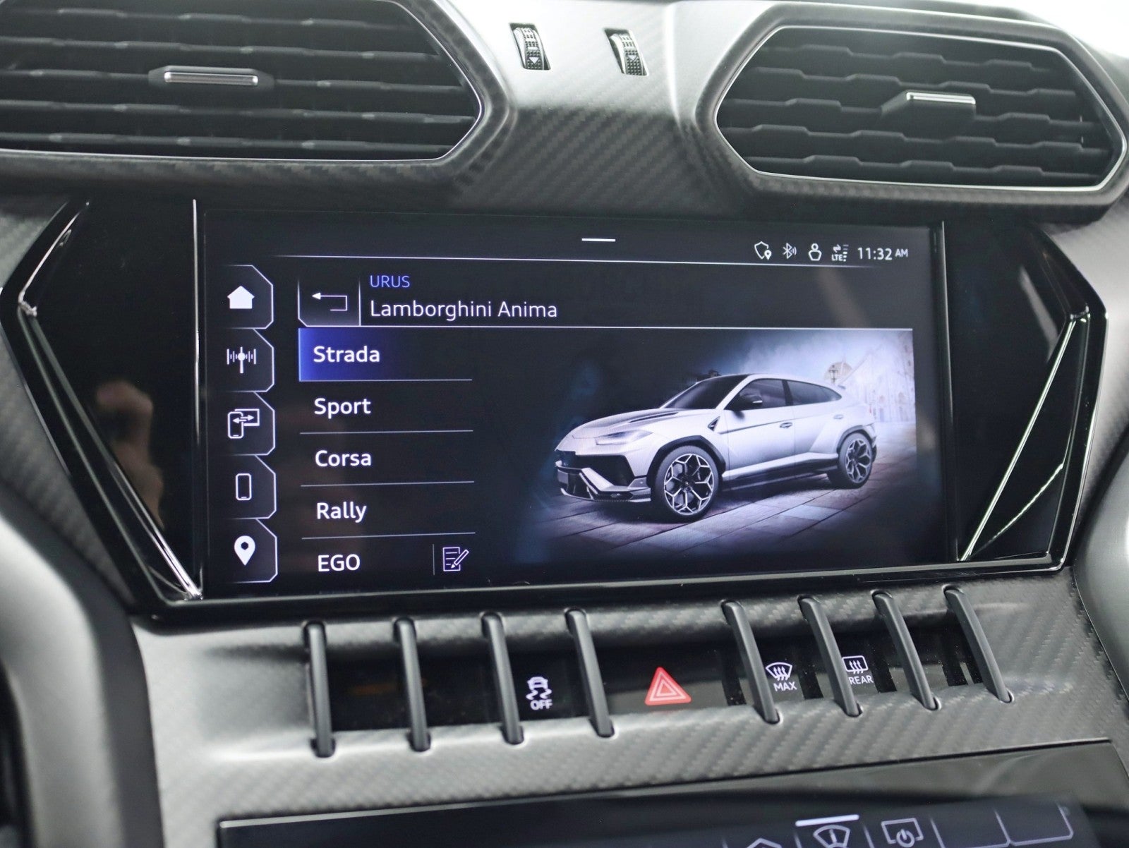 2023 Lamborghini Urus Full PPF/Performante Carbon Interior/Exterior Pkg Rear TV's Night Vision 4-Place Seat B&O Sound