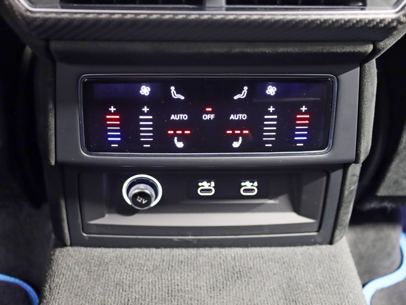 2023 Lamborghini Urus Full PPF/Performante Carbon Interior/Exterior Pkg Rear TV's Night Vision 4-Place Seat B&O Sound