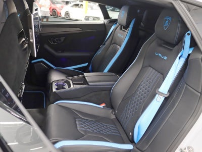 2023 Lamborghini Urus Full PPF/Performante Carbon Interior/Exterior Pkg Rear TV's Night Vision 4-Place Seat B&O Sound