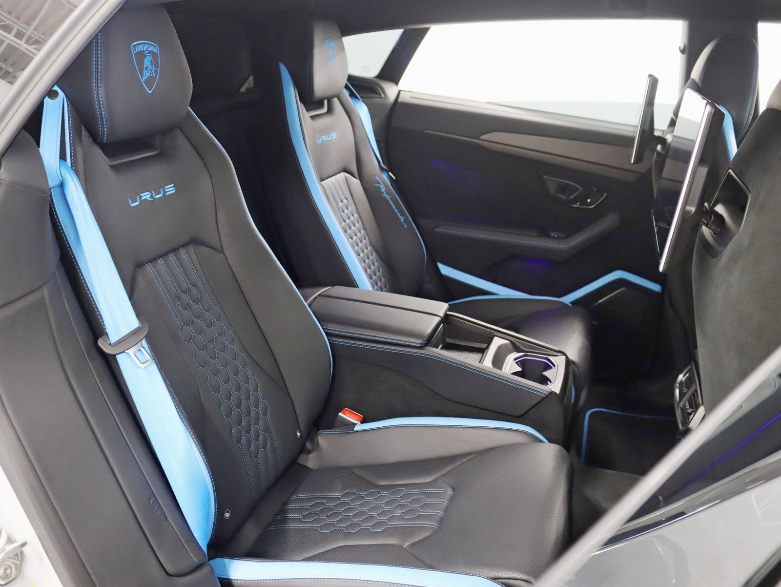 2023 Lamborghini Urus Full PPF/Performante Carbon Interior/Exterior Pkg Rear TV's Night Vision 4-Place Seat B&O Sound