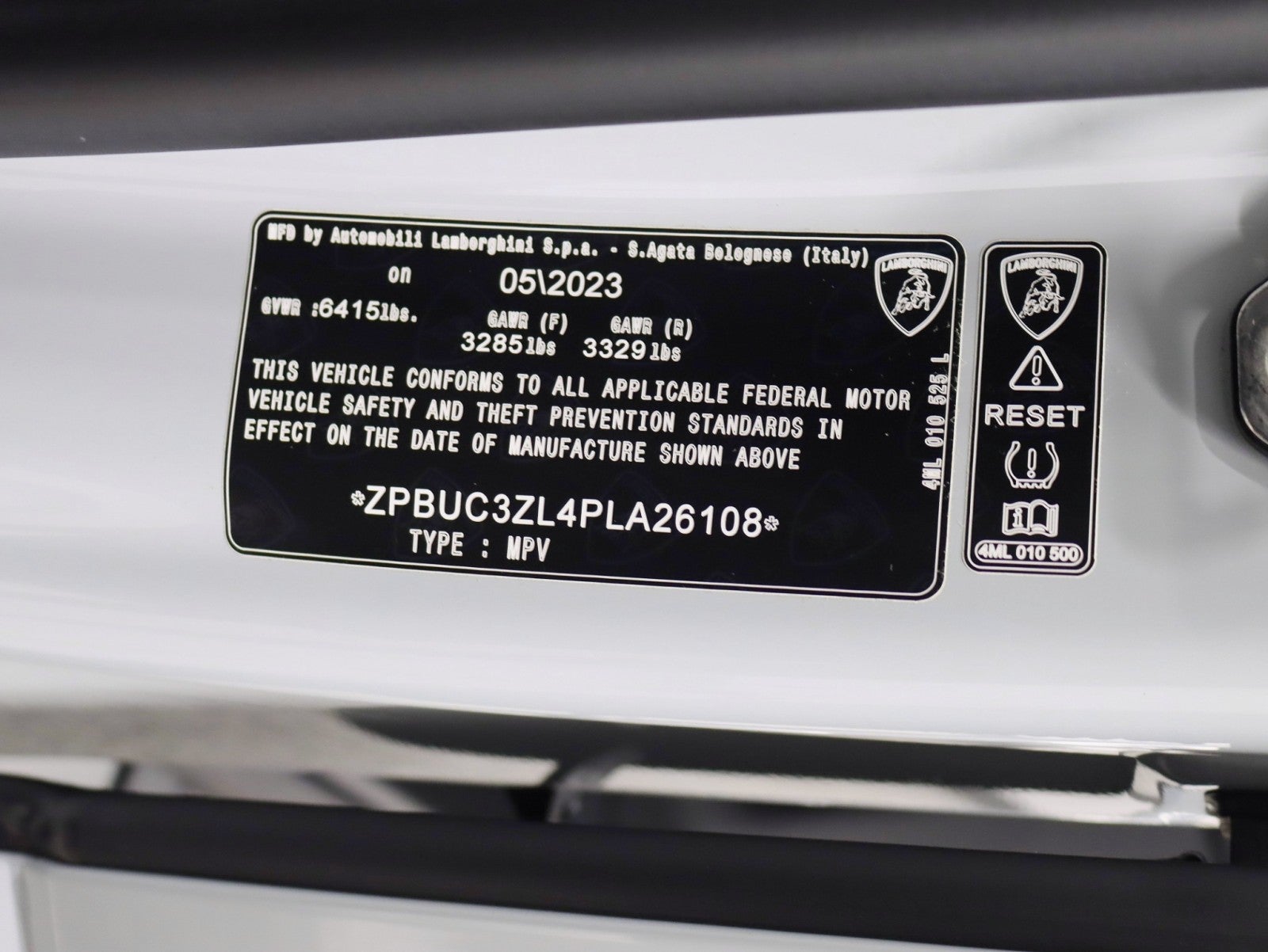 2023 Lamborghini Urus Full PPF/Performante Carbon Interior/Exterior Pkg Rear TV's Night Vision 4-Place Seat B&O Sound